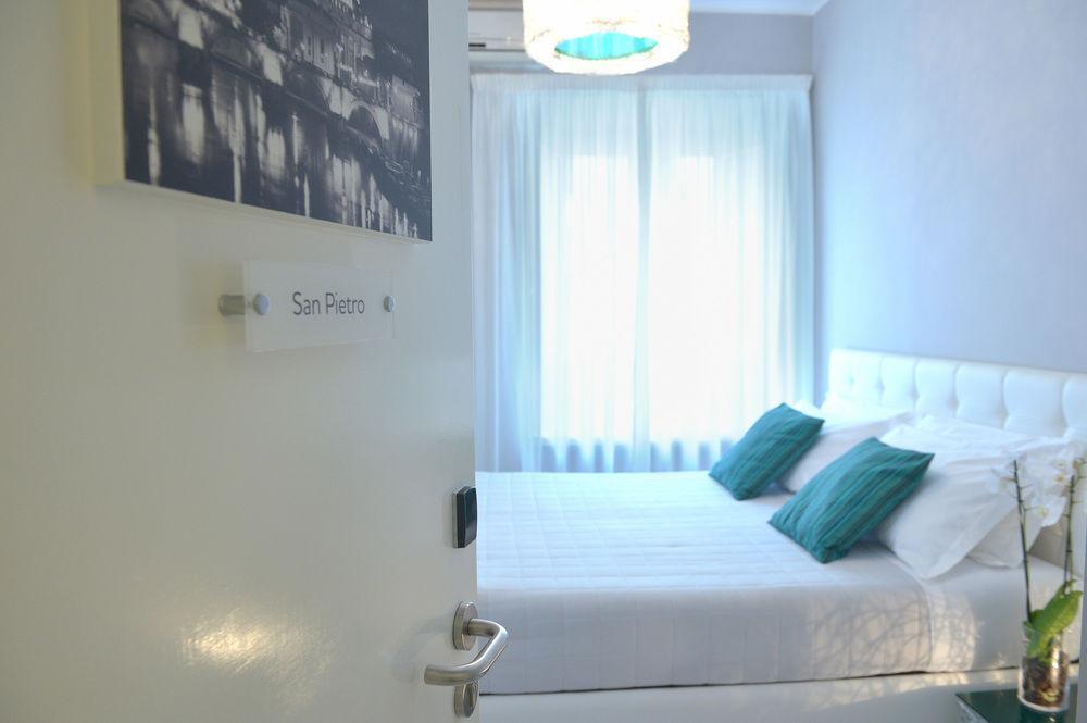 B-Cool (Adults Only) Bed and Breakfast Rome Buitenkant foto
